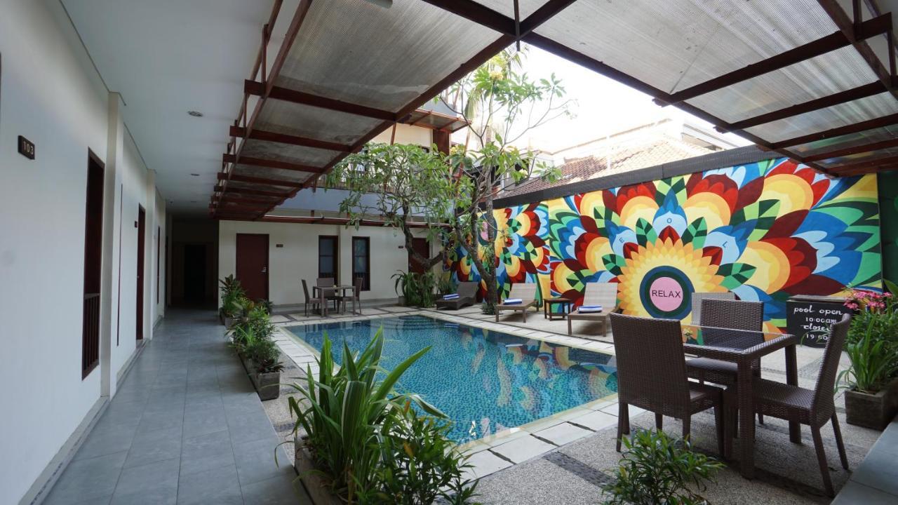 Reddoorz Near Legian Street Hotel ภายนอก รูปภาพ